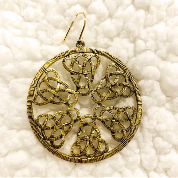 Nicole Miller Gold Celtic knot Hoop earrings - Picture 6 of 8
